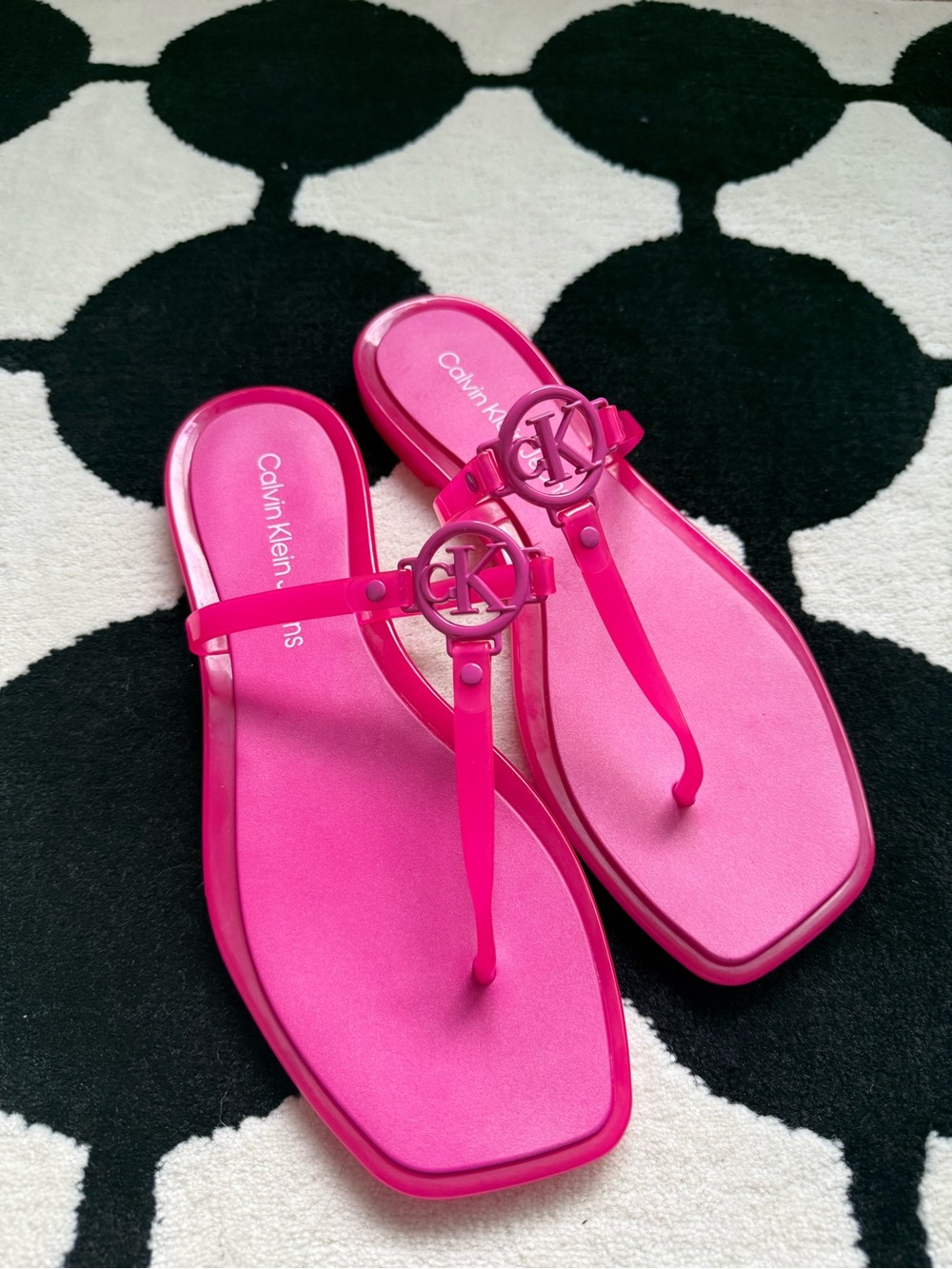 Calvin Klein Bright Pink Logo Thong Sandals